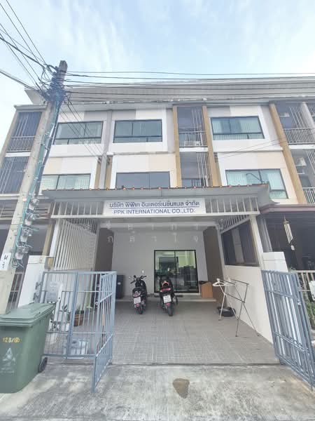 พาทิโอ้งามวงศ์วาน47, Bangkok, 127 งามวงศ์วาน47, Thung Song Hong, Lak Si, Bangkok, 3 Bedrooms, 175 sqm, Townhouse For Sale, by ปรียาภรณ์ กล้าใจ, 9972323 - DDproperty.com
