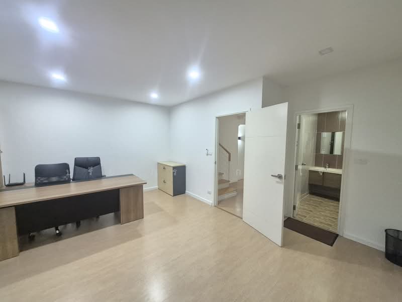 พาทิโอ้งามวงศ์วาน47, Bangkok, 127 งามวงศ์วาน47, Thung Song Hong, Lak Si, Bangkok, 3 Bedrooms, 175 sqm, Townhouse For Sale, by ปรียาภรณ์ กล้าใจ, 9972323 - DDproperty.com