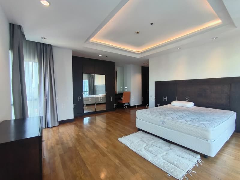 Royal Residence Park, Bangkok, 99 Royal Resident Park Lumphini, Lumphini, Pathum Wan, Bangkok, 4 Bedrooms, 275 sqm, Condo For Rent, by PROPERTYSIGHTS REAL ESTATE, 9989772 - DDproperty.com