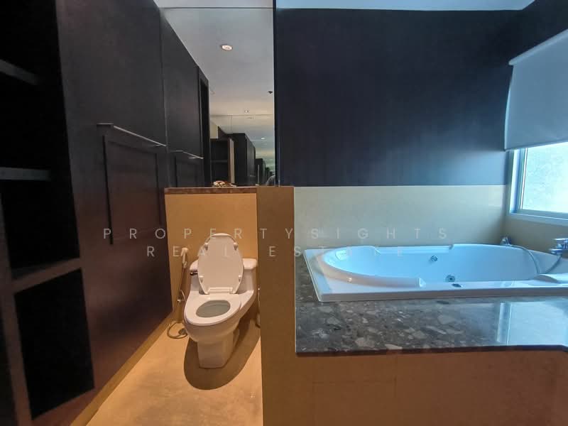 Royal Residence Park, Bangkok, 99 Royal Resident Park Lumphini, Lumphini, Pathum Wan, Bangkok, 4 Bedrooms, 275 sqm, Condo For Rent, by PROPERTYSIGHTS REAL ESTATE, 9989772 - DDproperty.com