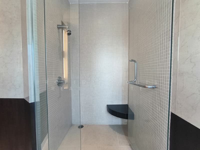 Royal Residence Park, Bangkok, 99 Royal Resident Park Lumphini, Lumphini, Pathum Wan, Bangkok, 4 Bedrooms, 275 sqm, Condo For Rent, by PROPERTYSIGHTS REAL ESTATE, 9989772 - DDproperty.com