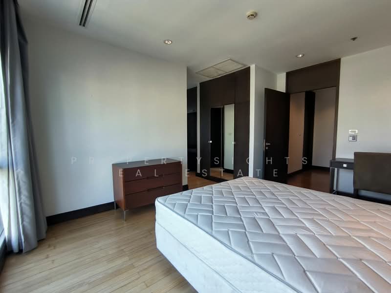 Royal Residence Park, Bangkok, 99 Royal Resident Park Lumphini, Lumphini, Pathum Wan, Bangkok, 4 Bedrooms, 275 sqm, Condo For Rent, by PROPERTYSIGHTS REAL ESTATE, 9989772 - DDproperty.com