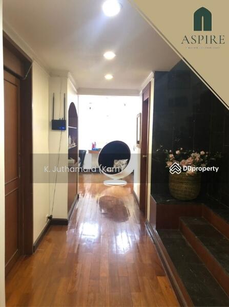 For Sale - Icon II, Bangkok