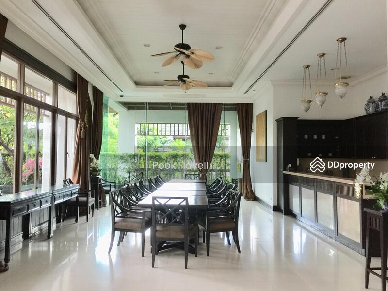ให้เช่า - บ้านเดี่ยวพร้อมสระว่ายน้ำ, กรุงเทพ