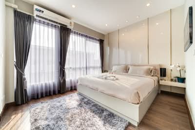 ขาย - CHER Suksawat - Phutthabucha : เฌอ สุขสวัสดิ์ - พุทธบูชา, กรุงเทพ