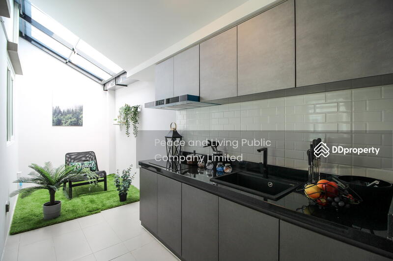 For Sale - CHER Suksawat - Phutthabucha, Bangkok