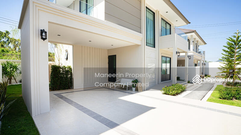 For Sale - Maneerin Privacy Second Edition Sriracha, Chon Buri