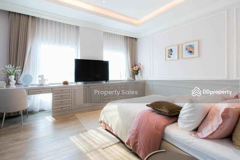 For Sale - The Matias Boromratchachonnani-Thawiwattana, Bangkok